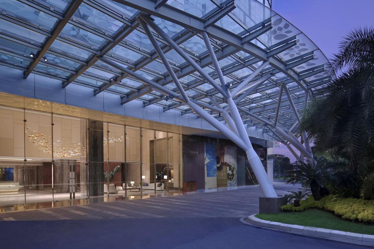 Hotel The Westin Surabaya Exterior foto